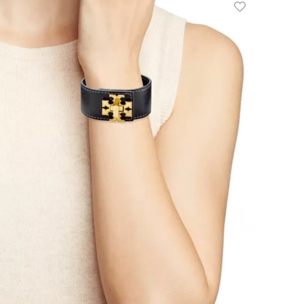 Tory Burch Authentic Luxe NWT Timeless Black Kira Turn-Lock Leather Bracelet - Picture 3 of 17